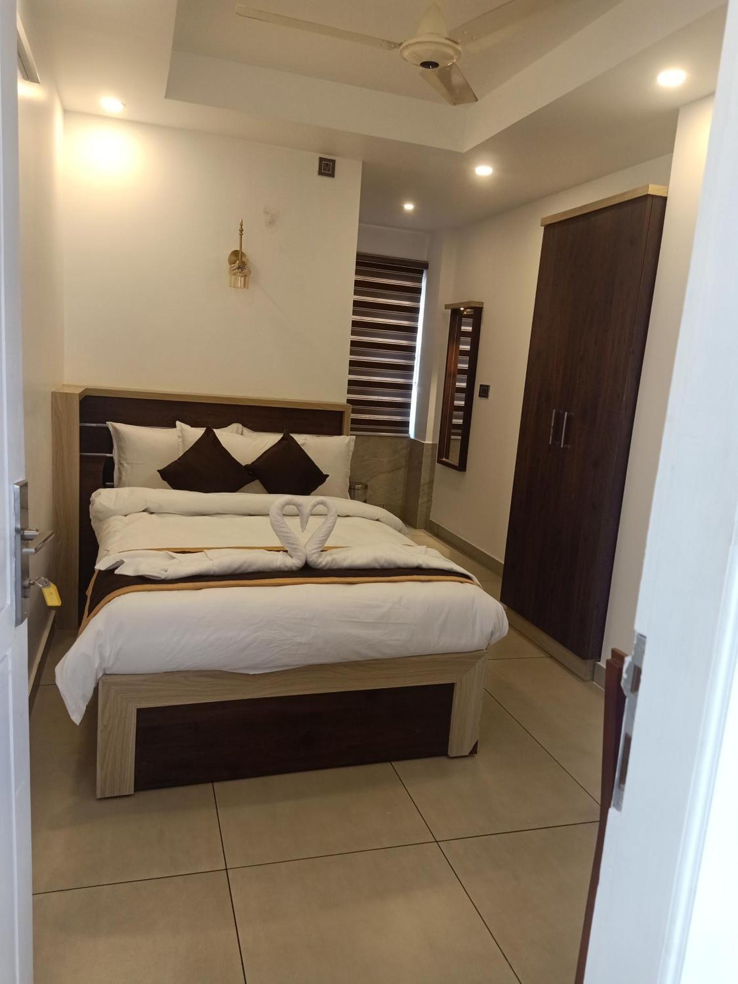Hotel Paul Residency Nedumbassery Exterior foto