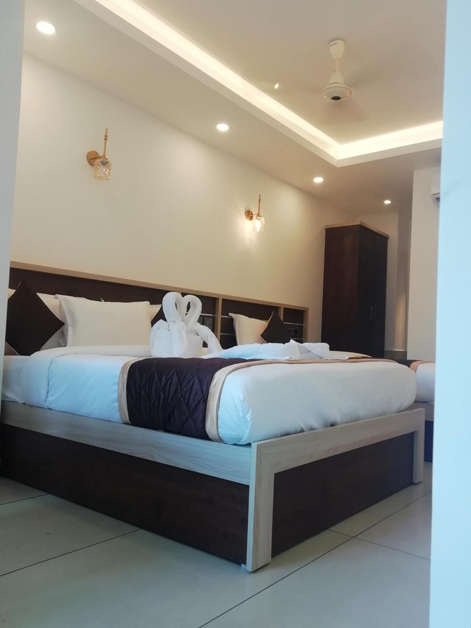 Hotel Paul Residency Nedumbassery Exterior foto