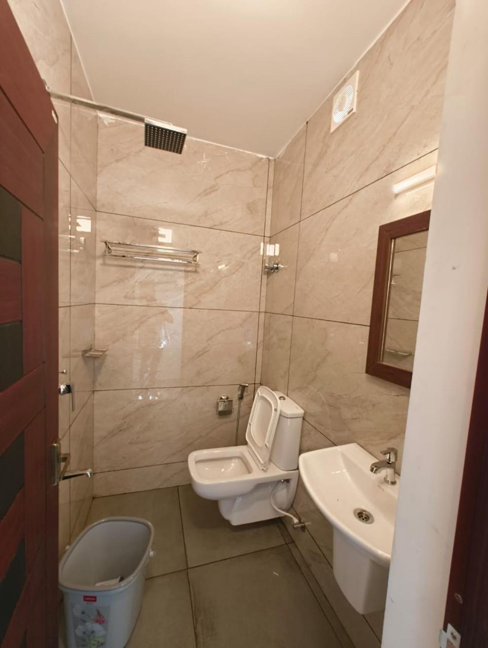 Hotel Paul Residency Nedumbassery Exterior foto